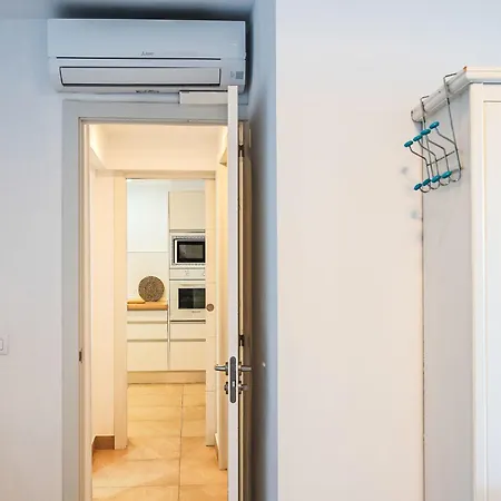 Daura By Interhome Apartmán *